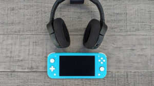 Nintendo Switch si aggiorna alla versione 13.0.0, aggiungendo il supporto audio Bluetooth
